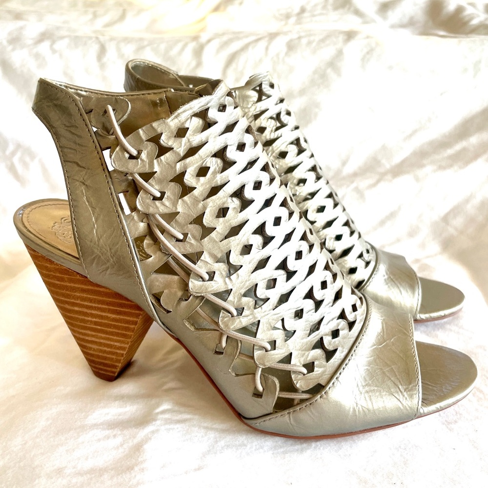Vince Camuto silver heels 7